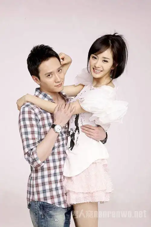 冯绍峰女友有几个?冯绍峰现任女友是谁?