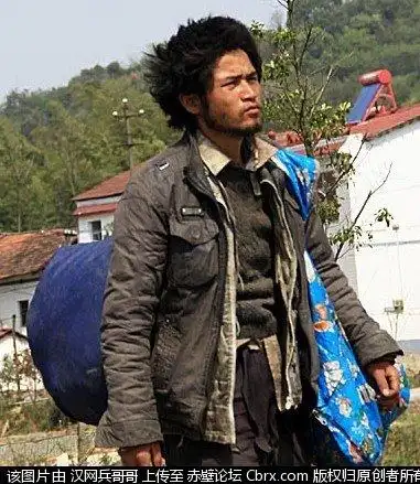 紧急启示,亲人寻找像"张震岳"的流浪汉?