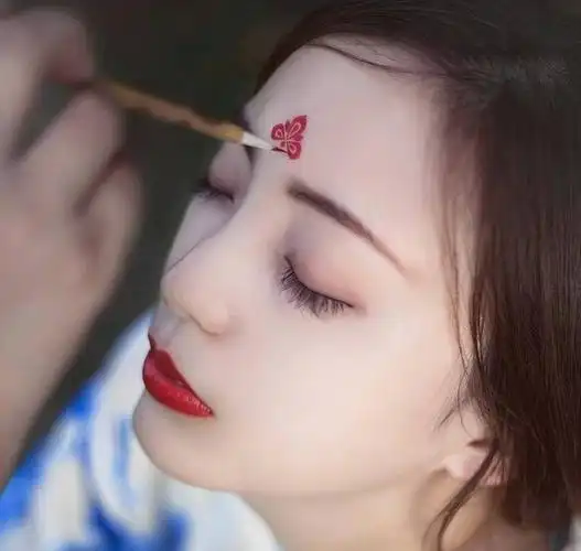 爱美之心人皆有之——古代女子的化妆品有哪些?