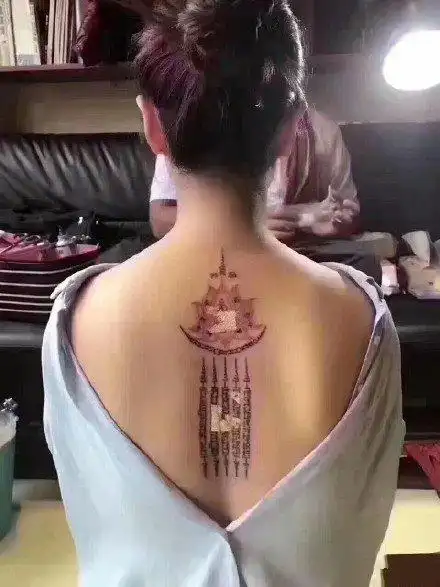 泰国纹身16款泰国刺符纹身作品图案赏析416