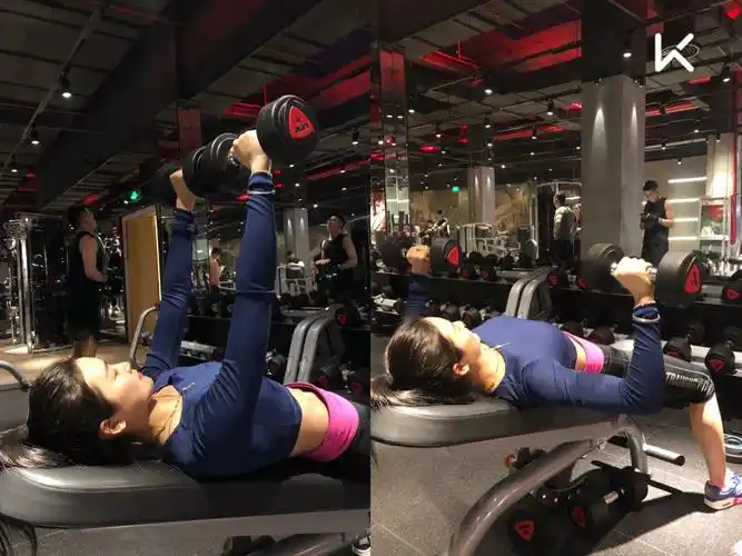 女性对于胸部的训练,锻炼的主要是胸大肌,在此必须说明下,对于胸大肌