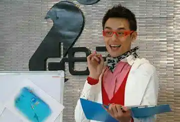 现在这部                    红的王凯在里面的"黑历史".