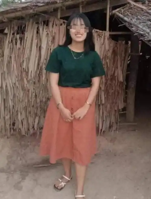 惋惜缅甸小镇一名女孩连续两次高考失利后吃下老鼠药自杀