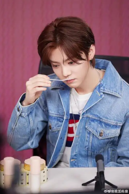 那你全家都是白骨精. 来自京城屿鹿 - 微博