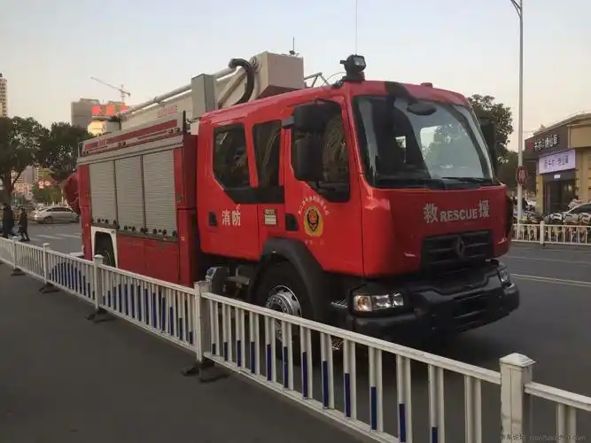 卡车论坛雷诺新车雷诺的新车还是有的,只不过没有了物流车,都是消防车