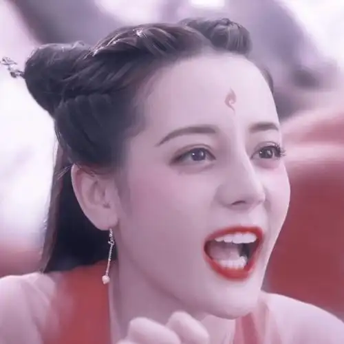 二转注明苏软甜 迪丽热巴头像