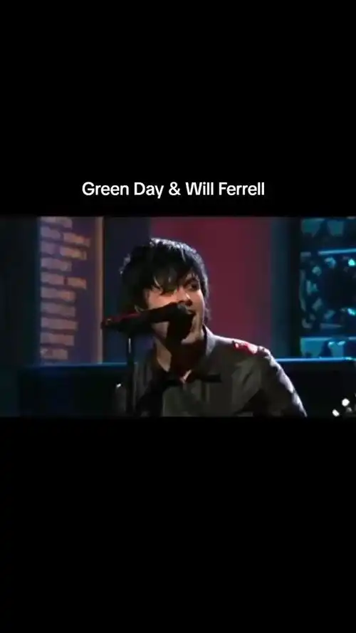 2009年5月16日,绿日出现在《周六夜现场》中,他们与威尔·费雷尔一起