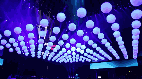 560_314gif 动态图 动图