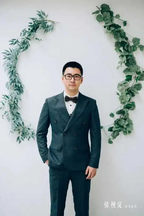 男士在拍婚纱照的时候该注意什么?