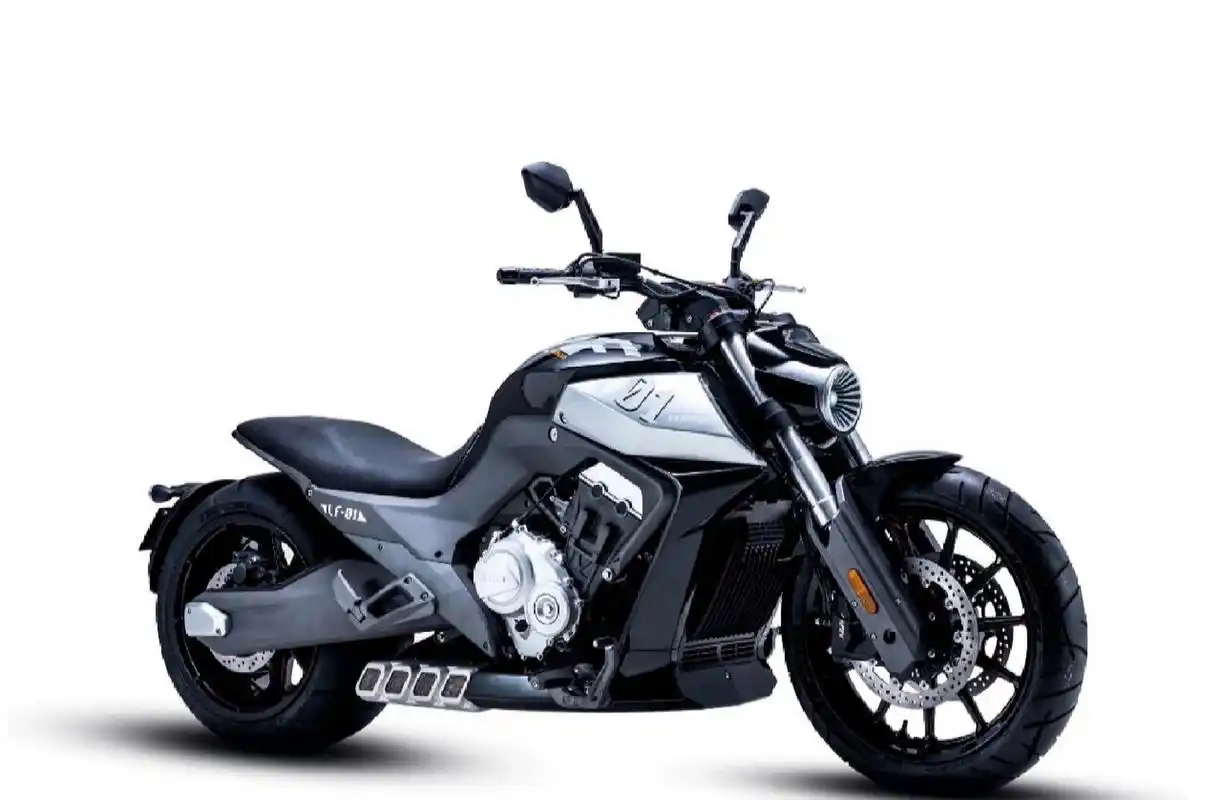 奔达 lfc700 撩 品牌:奔达 价格:45800-46800 车型:巡航太子 年限