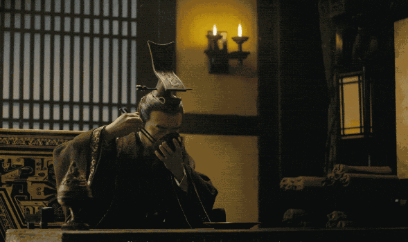 589_350gif 动态图 动图