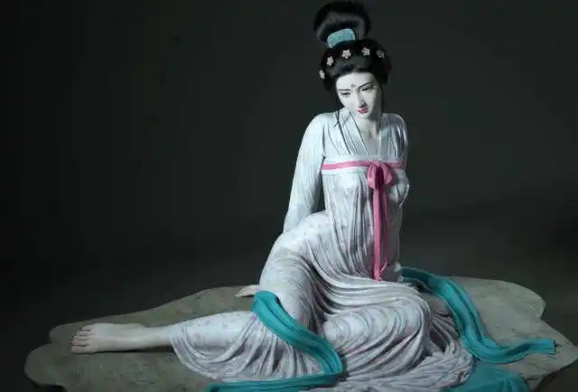 中国古代四大美女之一的杨玉环是如何走到人生尽头的