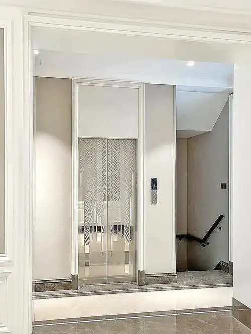 家用电梯与现代法式装修结合高级感拉满