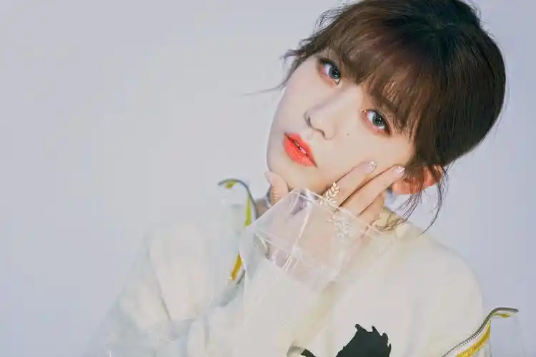 12月3日 9:36   关注  赖美云 壁纸 美女 明星 评论 收藏