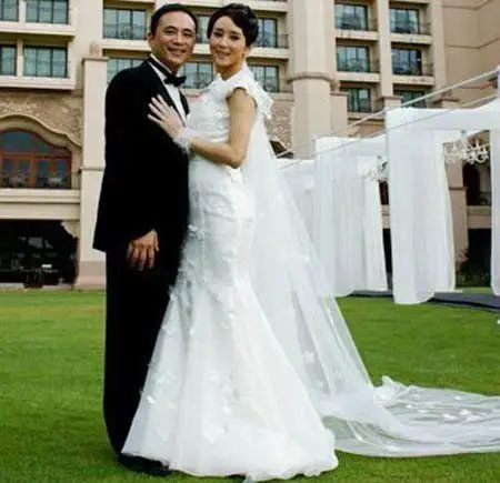 胡静与老公朱兆祥.(资料图)