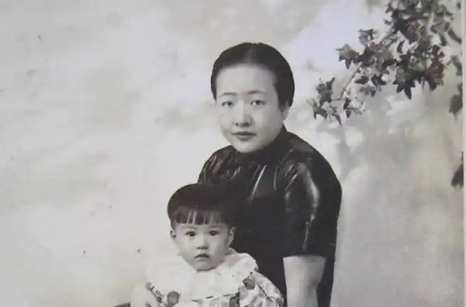 病好后,盛爱颐绝口不提宋子文.