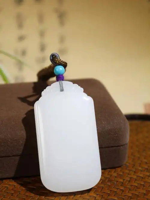 和田玉山料羊脂白玉挂件平安无事牌