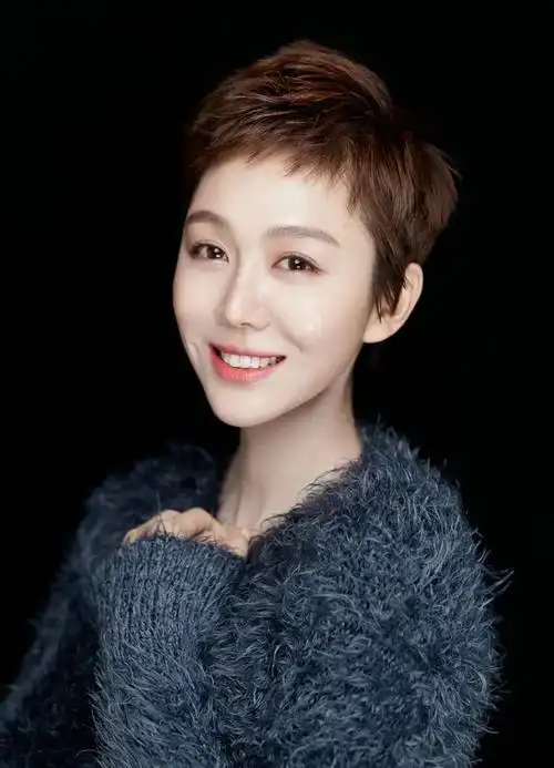 南来北往里她杀疯了迷死全网的小作精曾错爱妈宝