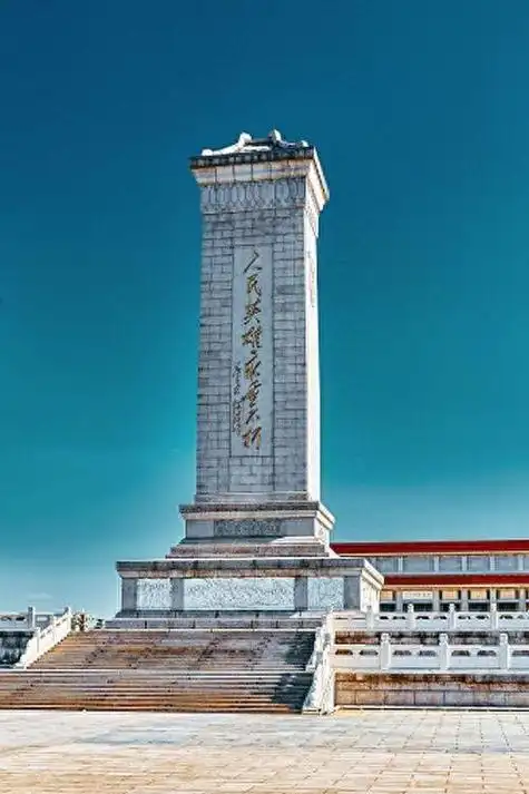 回顾人民英雄纪念碑开工陈毅去视察觉得浮雕不对劲快去叫陈赓