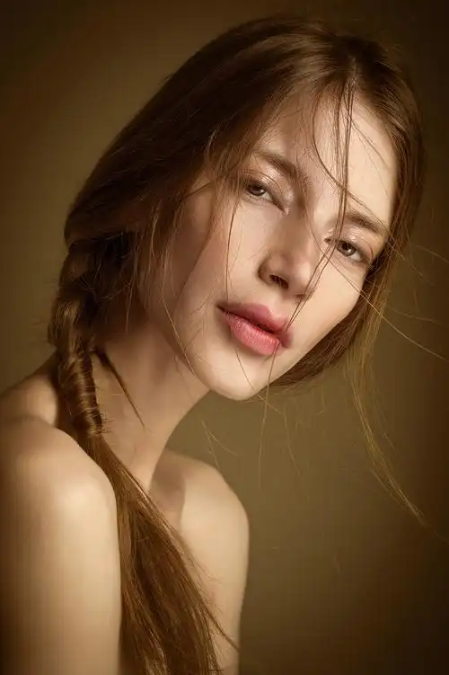 分享收藏西伯利亚女孩梦境科幻海报3-15《趣》合成标签人像后期修图