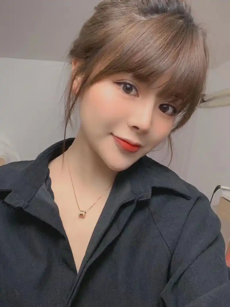 齐刘海适合什么脸型?齐刘海搭配初恋头 1.