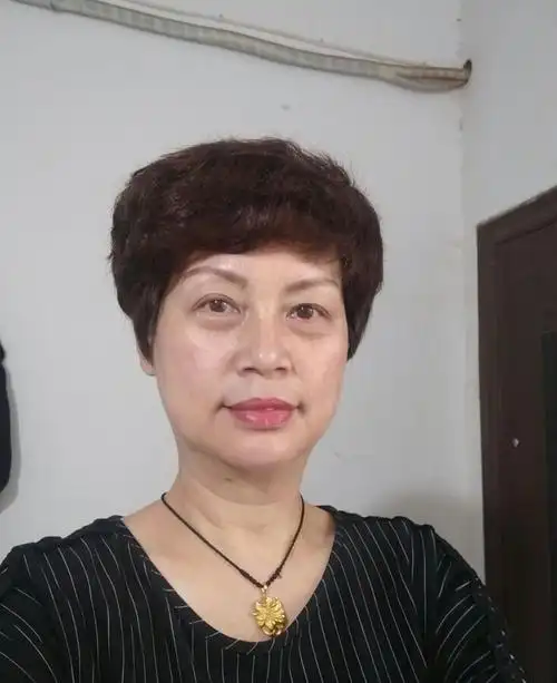 58岁离异女征婚照片(id:3026506)_四川成都征婚交友_我主良缘网