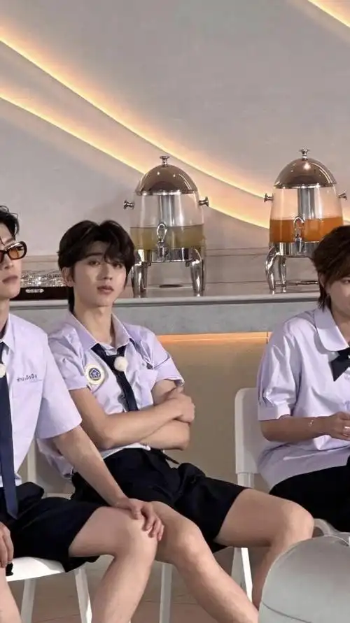 奔跑吧蔡徐坤##奔跑吧泰国路透