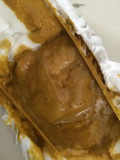 拉泡泡大便.有图有点恶心.怎么了这是