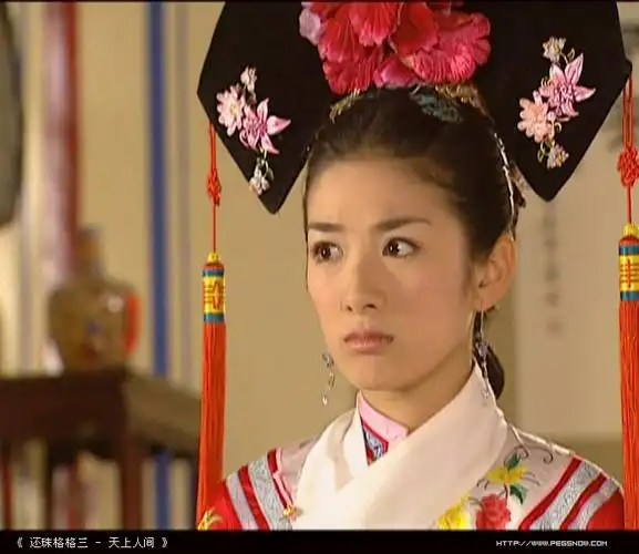 小燕子,是琼瑶经典古装电视剧《 a target="_blank" href="/item/还珠