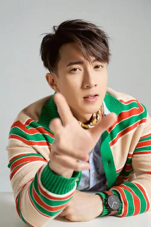 吴尊帅气时尚写真图片79