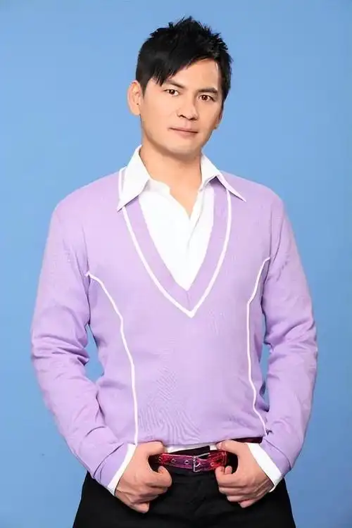 台湾男星马国贤狂言女人过了22岁就是老女人偏好找小女生恋爱