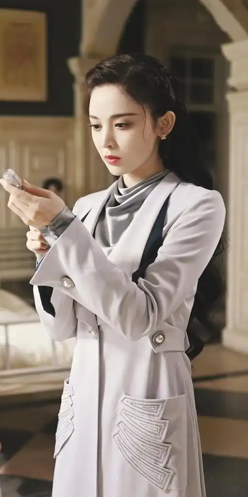 古力娜扎民国护士装在逃公主系列