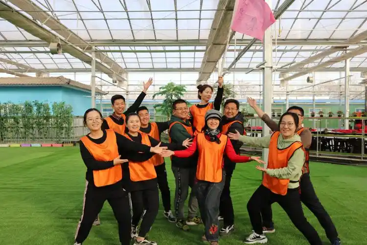 我校顺利开展辅导员素质拓展活动