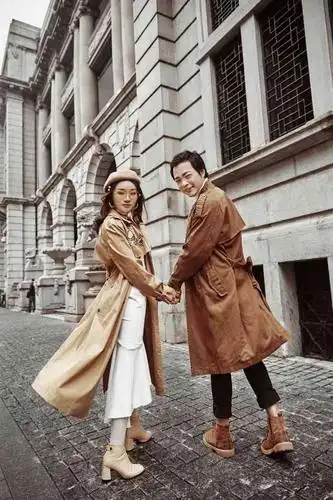 皇宫婚纱摄影(江汉路店)-"周末陪即将结婚朋友去看婚纱.[呲牙]主.