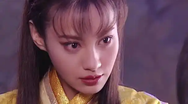 最终,在小鱼儿与花无缺的联手之下,她反被击败.