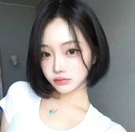 甜美温柔的女生短发造型,剪完马上变年轻_发型_内扣_气质