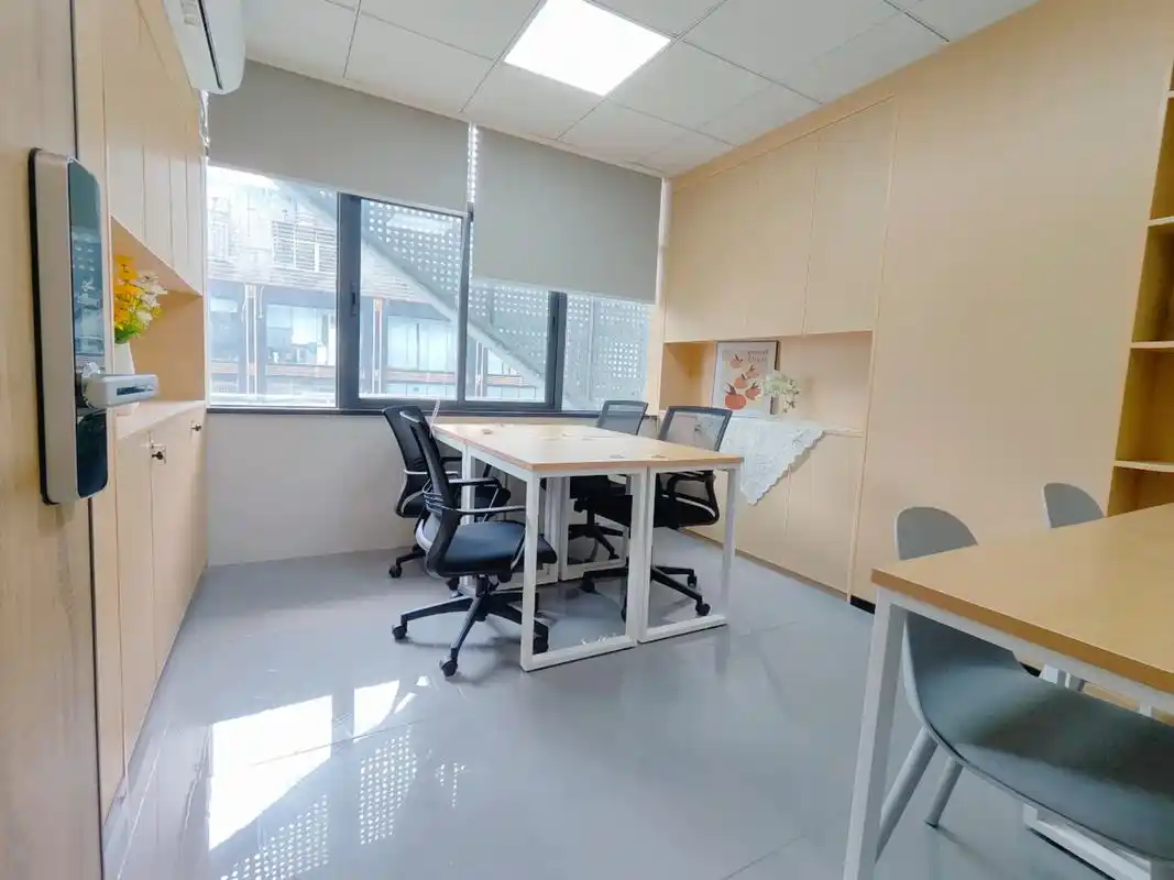 在深圳租一个办公室真的太贵了