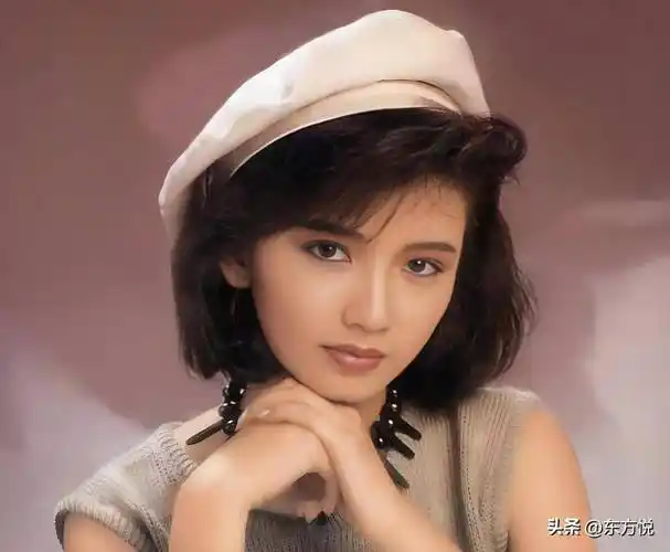 "一代女神"曾华倩:与梁朝伟同居六年分手,如今儿子成她的骄傲