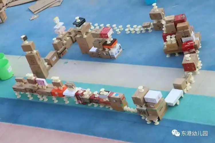 幸福童年亲子同乐玩出多彩童年东幼搭搭乐亲子创意建构活动
