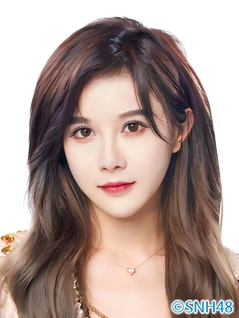 段艺璇最新公式照高清修复 #snh48 #段艺璇  - 抖音