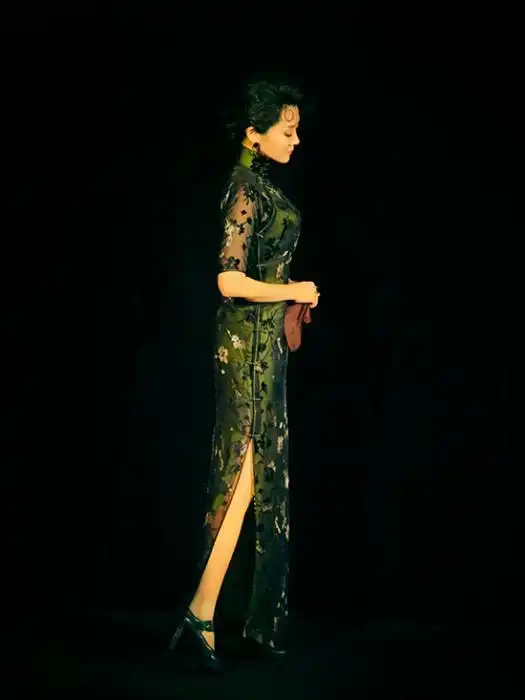 许晴《如梦之梦》秀旗袍 连续七年出演顾香兰