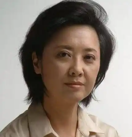 现在已经67岁高龄,近照依然美丽动人_朱琳_岁月_美人