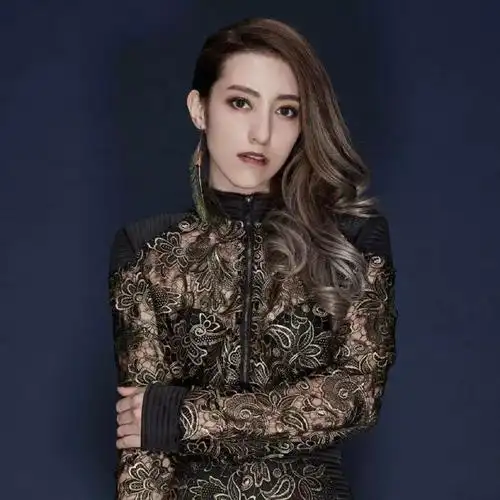 梁心颐杭州演唱会