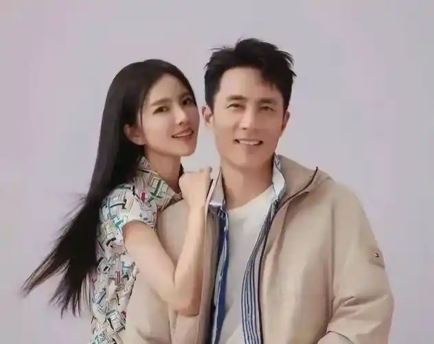 原创杜淳老婆王灿被意外烫伤分享自己的不幸经历网友万幸没事