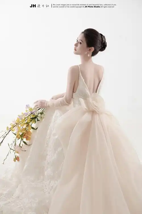 第三张更可爱95奶油风光影婚纱照