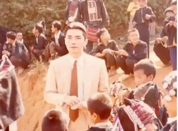 对于许多70后,80后来说,尊龙这个名字一定不陌生