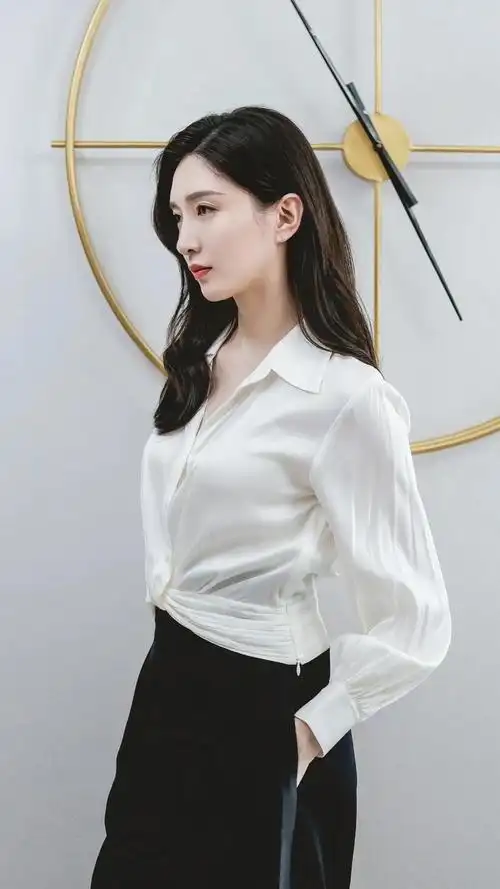 江疏影:职场女神,ol职业装穿搭气场强大2