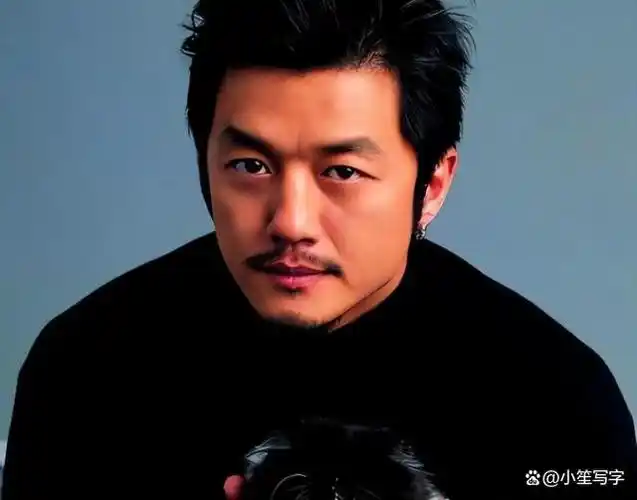 离婚10年,李亚鹏吃完王菲"红利",再次陷进了他的"怪圈"