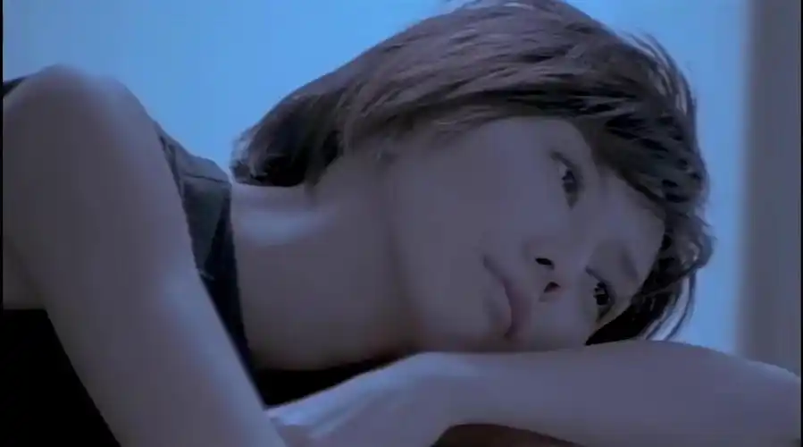 【#看mv听歌系列#】孙燕姿 i《遇见》mv阴天 傍晚 车窗外 未来有一个