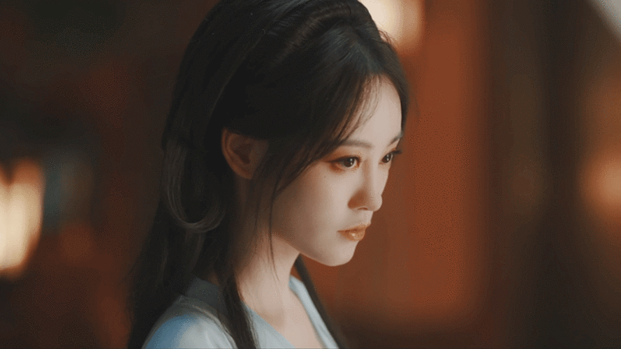 你永远可以相信@祝绪丹bambi 的古装,《永夜星河》里的祝祝打戏利落